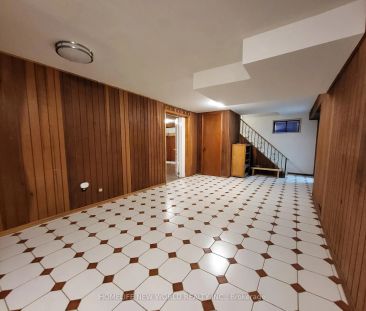 118 Cartier Crescent #Basement - Photo 3