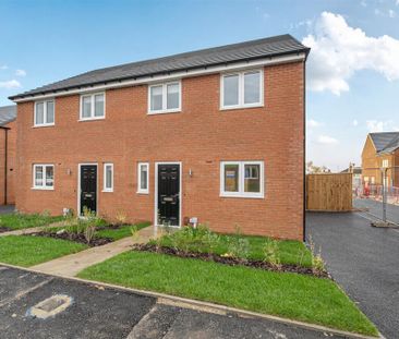 3 bedroom semi-detached house to rent - Photo 6