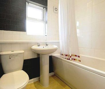 Palmers Leaze, Bradley Stoke, Bristol, BS32 - Photo 3