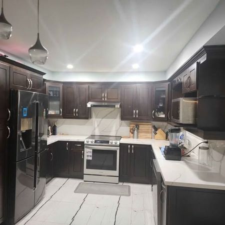 For Lease - 89 Pertosa Drive, Brampton, Ontario - Photo 2