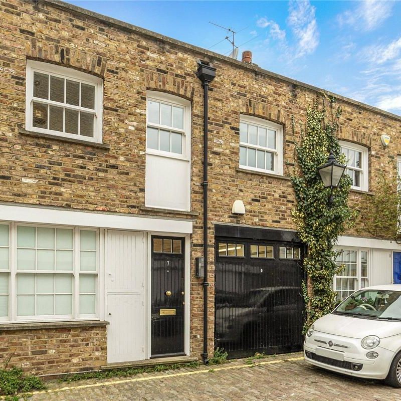 2 bedroom house in St John's Wood - Photo 1