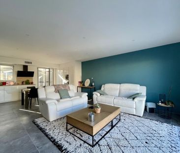Location Maison 4 pièces 94m² CAROMB 84330 - Photo 1