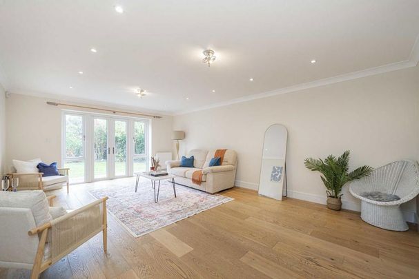 4 bedroom house to rent - Photo 1