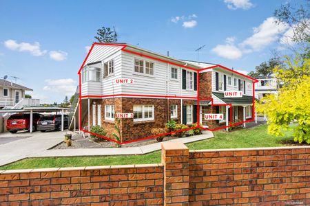 Meadowbank -1 brm unit - Photo 2