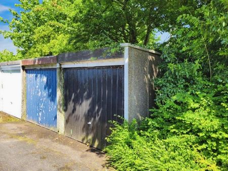 3 bedroom House To Let Total Size: 1012 SQ FT - Photo 4