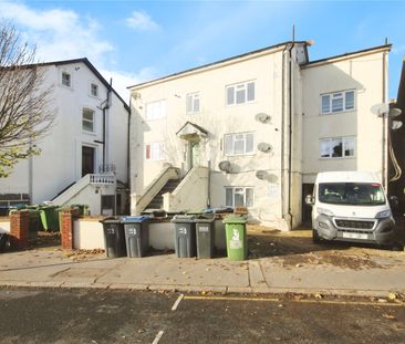 Woodville Road, Thornton Heath, CR7 8LH - Photo 1