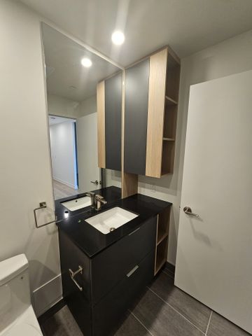 For Lease - 1 Fairview Road Unit# 420, Mississauga, Ontario - Photo 5