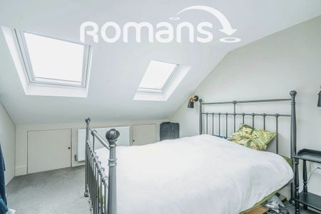 3 bedroom terraced to rent - Photo 3