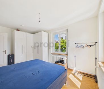 Stilvolle 4.5-Zimmer-Altbauwohnung mit hochwertigem Innenausbau-nur... - Photo 3
