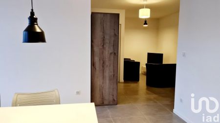 Appartement 5 pièces de 109 m² à Saint-Étienne (42000) - Photo 2