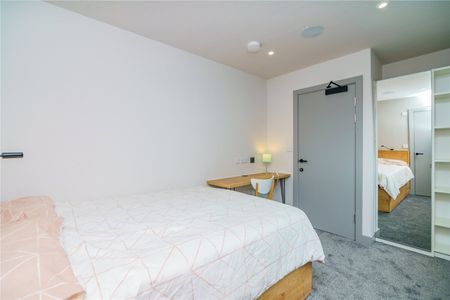 30 Malvern Road, Huddersfield, HD4 - Photo 4