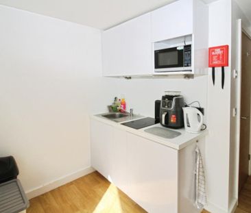 Studio to rent - Photo 4