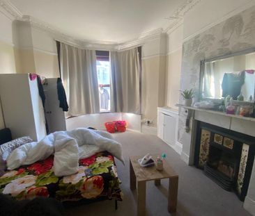 6 bedroom house to rent - Photo 5