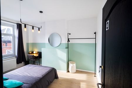 Room at Rue de l'athénée 18 - Foto 5