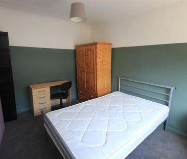 4 bedroom house share to rent - Photo 2