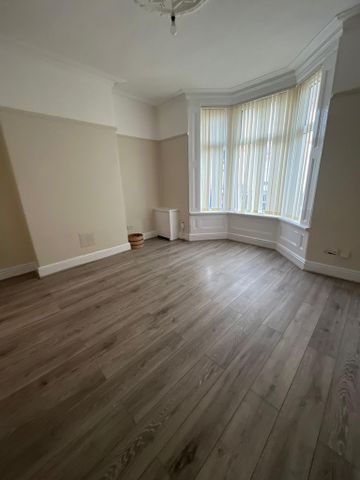 3 bedroom terraced house to rent - Photo 5