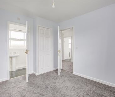 Wedgewood Street, Aylesbury - Photo 1