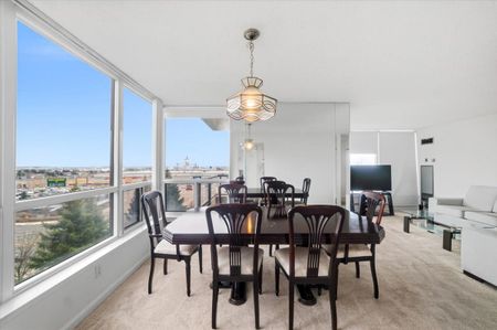 For Lease - 12 Laurelcrest Street Unit# 713, Brampton, Ontario - Photo 3