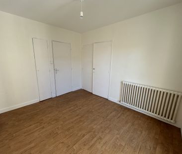 Location Appartement 3 pièces 52m² AGEN 47000 - Photo 6