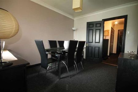 Sloane Court, Jesmond, NE2 - Photo 2