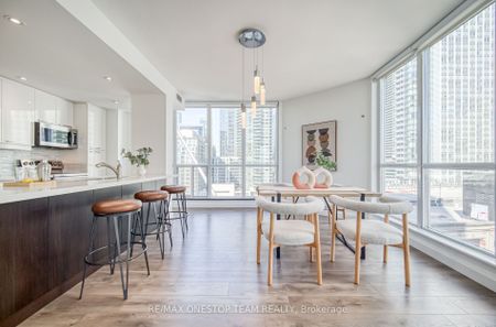 For Lease - 218 Queens Quay Unit# 1002, Toronto, Ontario - Photo 5
