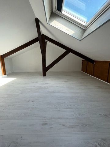 Appartement à louer - REIMS - PROCHE JEAN JAURES - Photo 3