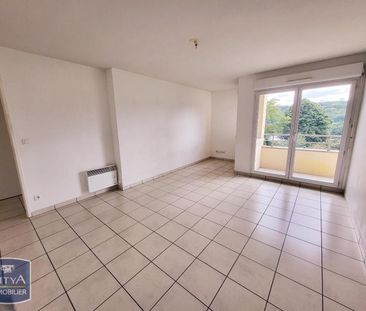 Location Appartement 4 pièces 71m² DEVILLE LES ROUEN 76250 - Photo 1