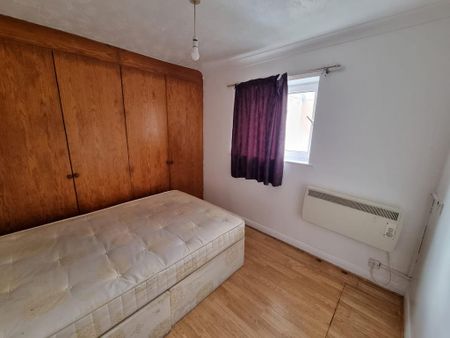 1 bedroom flat to rent - Photo 3