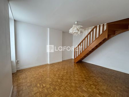 Apartment - Photo 2