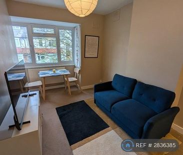 2 bedroom maisonette to rent - Photo 3