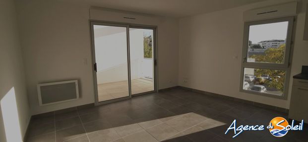 Location Appartement 2 pièces 45m² CASTELNAU LE LEZ 34170 - Photo 1