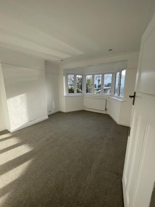 4/5 bedroom House To Let in , Cypress Avenue, Twickenham - Photo 1