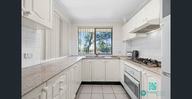 Ready to Move in - Photo 1