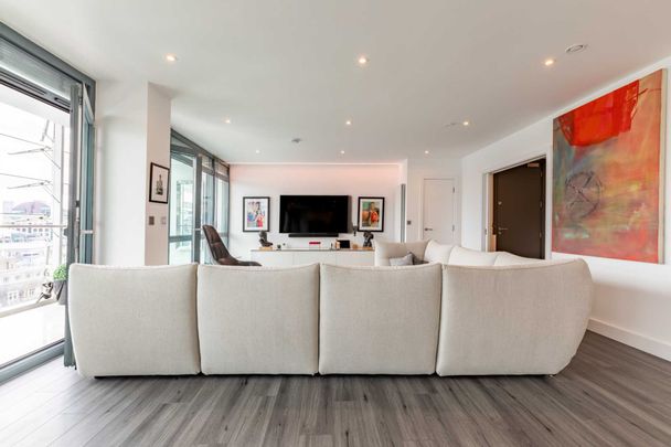 No1 Deansgate, Manchester - Photo 1