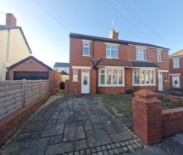 3 bedroom semi-detached house to rent - Photo 1