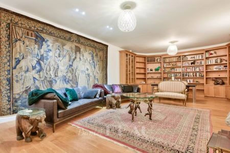 Location appartement, Paris 8ème (75008), 5 pièces, 192.63 m², ref 86172169 - Photo 4