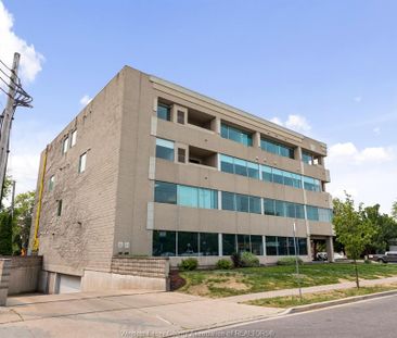 For Lease - 1500 OUELLETTE Unit# 405, Windsor, Ontario - Photo 5