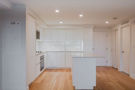 3460 Peel Street - Photo 4