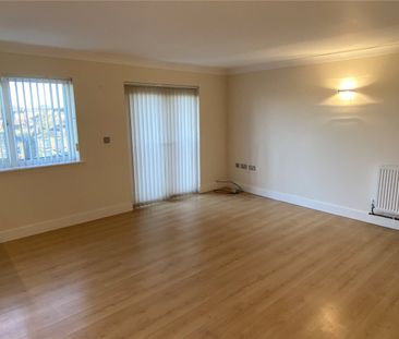 Waterstone Court, Halifax Road, Dewsbury, WF13 - Photo 1