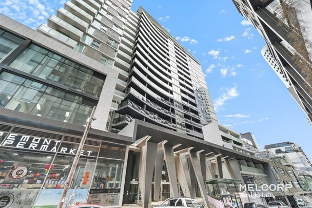 LUXURY, LOCATION AND LIFESTYLE AT CLAREMONT MANOR - UNFURNISHED - Photo 1