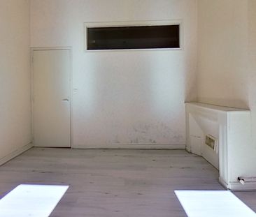 Location Appartement 2 pièces 56m² - Photo 3