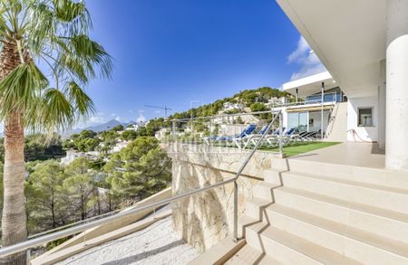 Espectacular villa con vistas al mar en la sierra de Altea - Photo 5