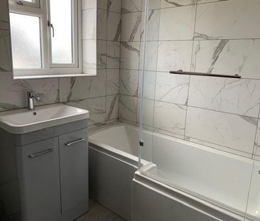 1 bedroom in a house share to rent - Photo 6