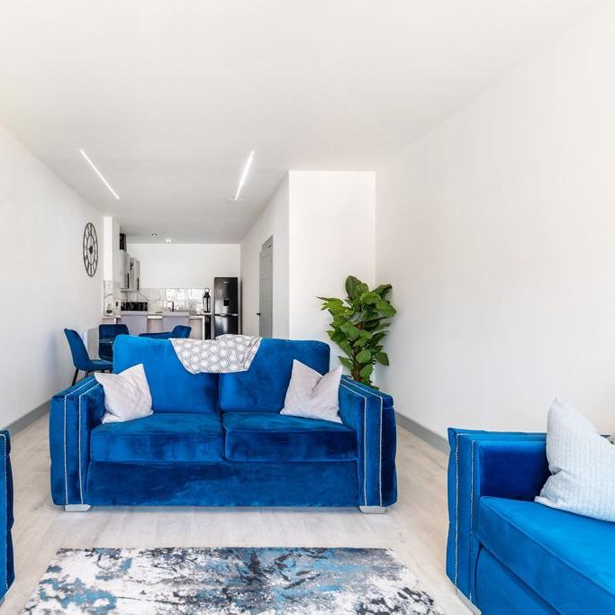 2 bedroom apartment to rent - Photo 1