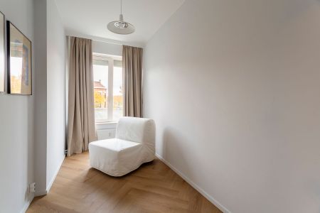 Volledig gerenoveerd gemeubeld appartement met terras aan het Zuidpark - Photo 5