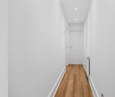 2 Bed Flat, Sprringbank Road, SE13 - Photo 1