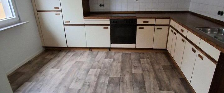3-Zi-Whg, in Lif-Schney, Küche und Bad - Photo 1