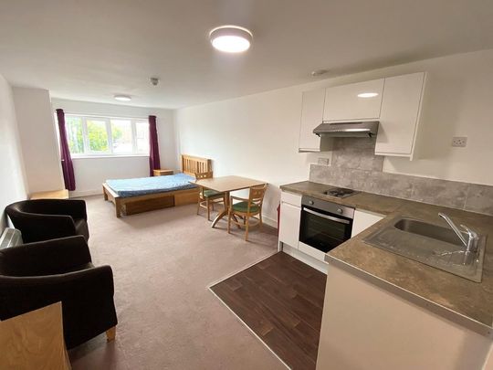 1 bedroom flat to rent - Photo 1