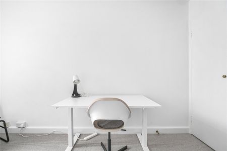 Charterhouse Square, London, EC1M 6EY - Photo 5