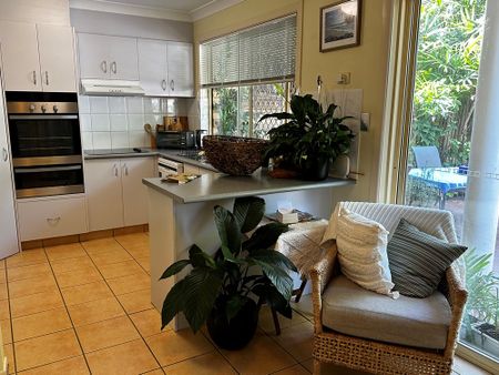 3-bedroom shared student accommodation, Main Rd Fingal Head - Photo 4